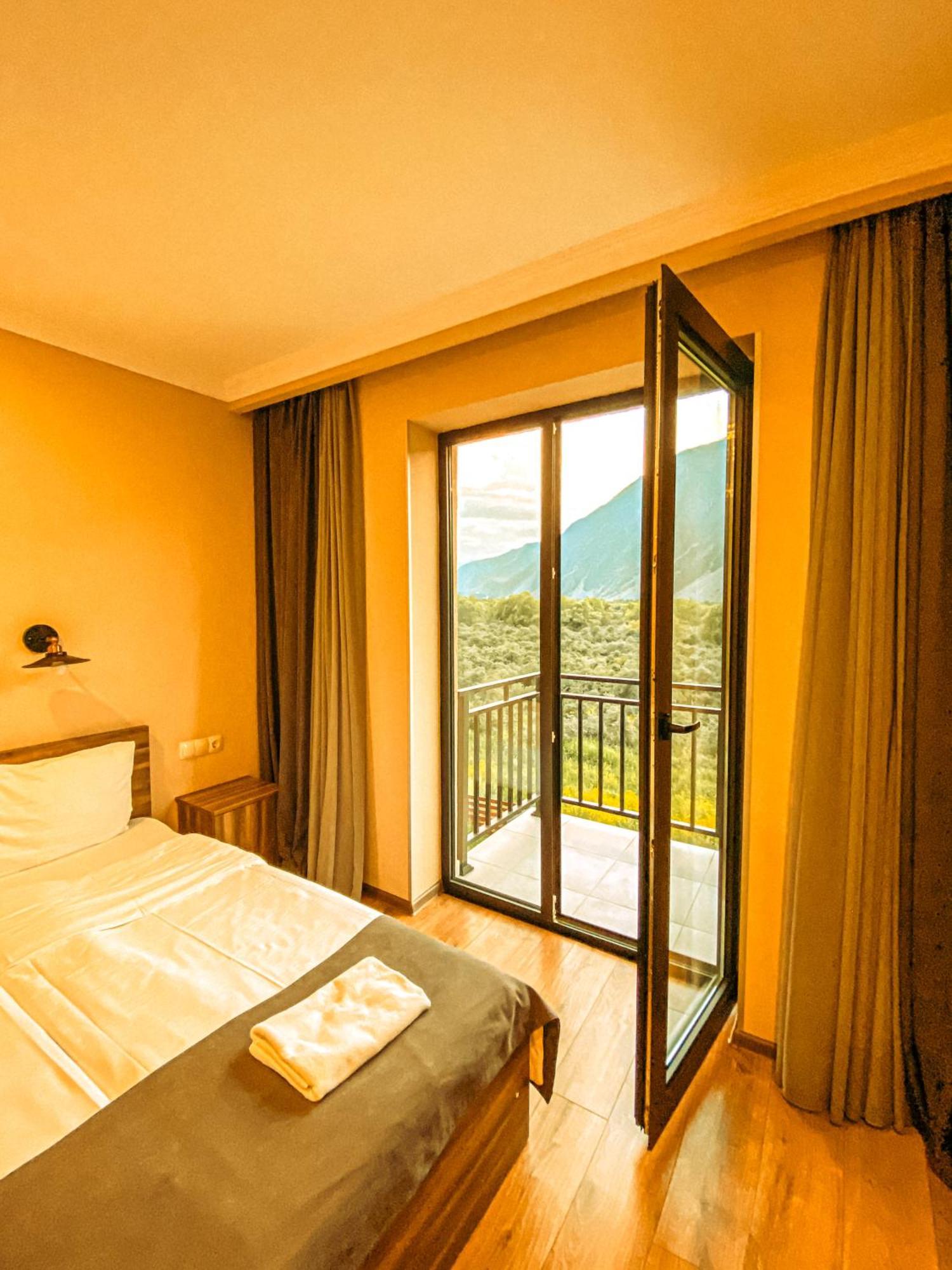 Hotel Gold Kazbegi Exterior foto